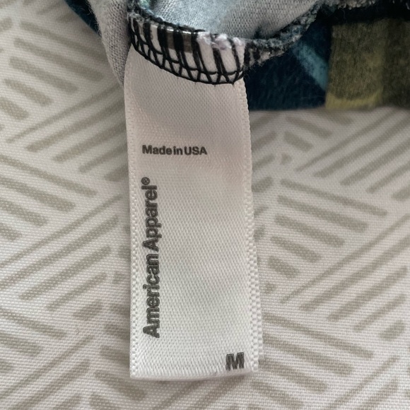 aa jungle leaves crop top - Picture 4 of 4